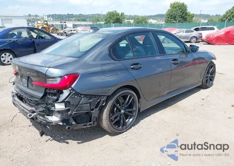 2021 BMW 3 Series M340I xDrive z USA, uszkodzony, nr VIN 3MW5U9J09M8C13325